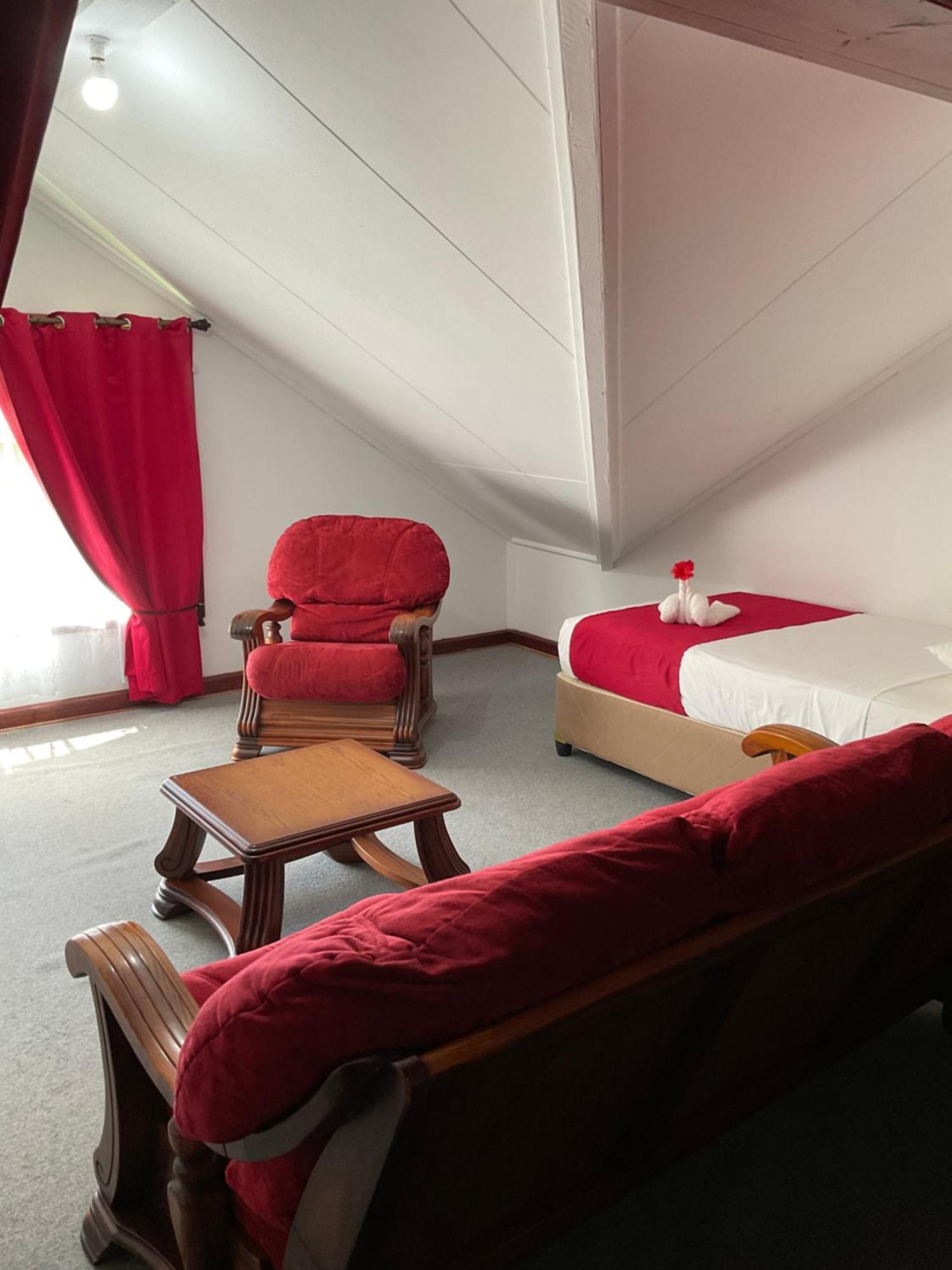 Le Chevalier Bay Guesthouse Anse Lazio Kültér fotó